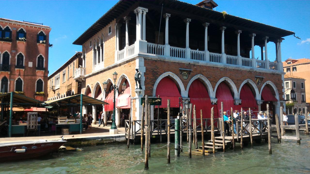 Love Island Venezia Esterno foto